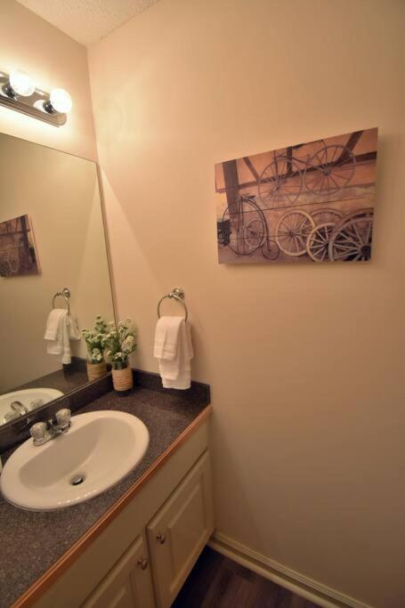 Cozy Renovated Winder Townhouse Traveller Awards 2025 Winner 외부 사진